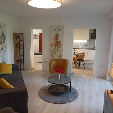 Apartamento Parkside Oasis Split Exterior foto
